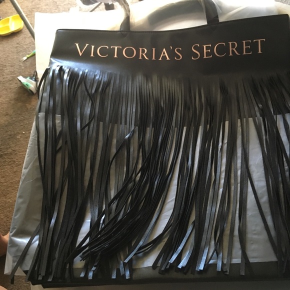 Fringe Victoria secret bag - Picture 1 of 4